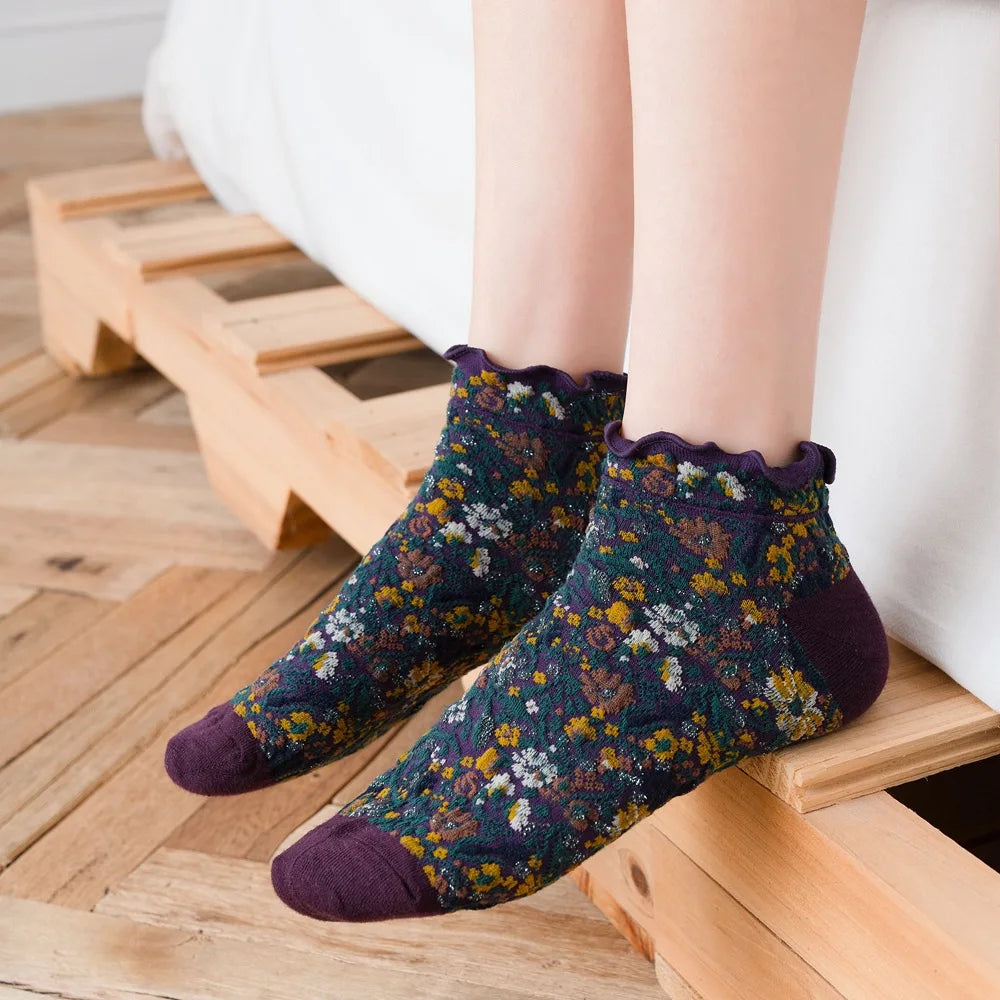 Dark Academia Ruffle Floral Embroidery Ankle Socks
