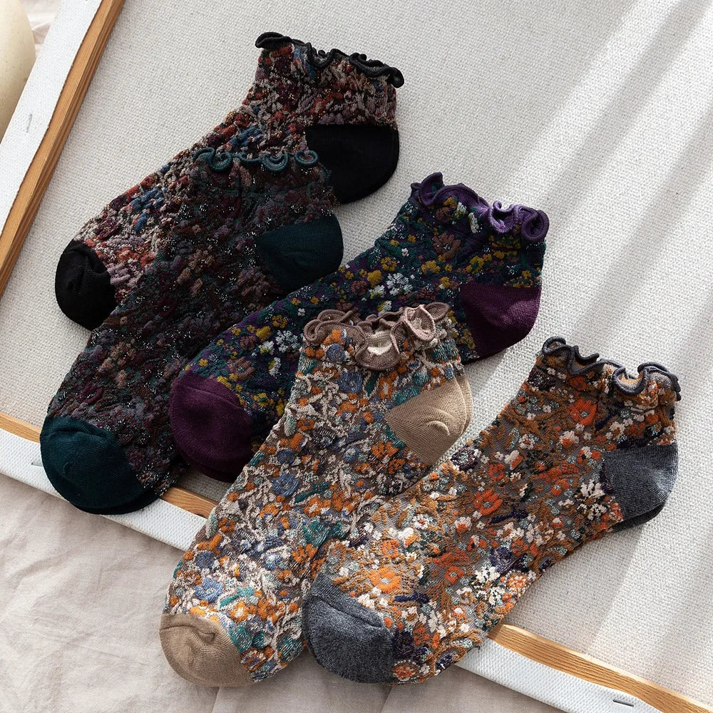 Dark Academia Ruffle Floral Embroidery Ankle Socks