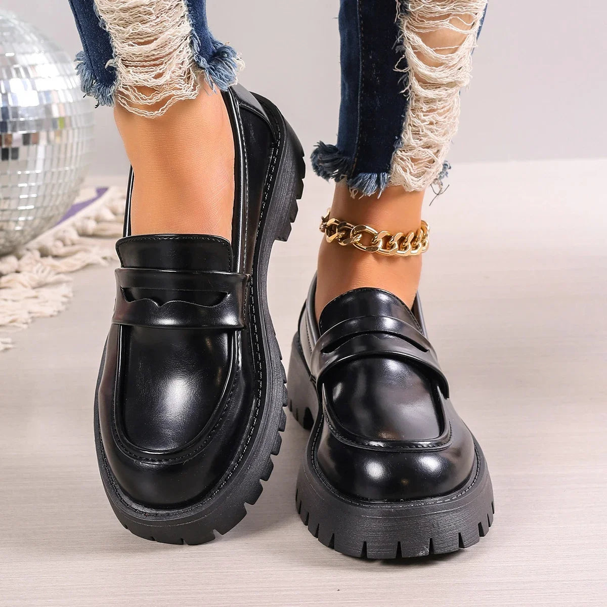 Dark Academia Platform Loafers - British Comfort