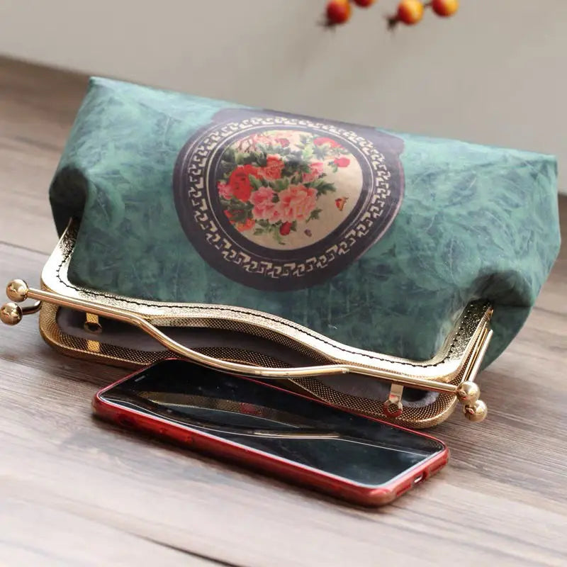 Dark Academia Metal Designer Bag - Shell Lock