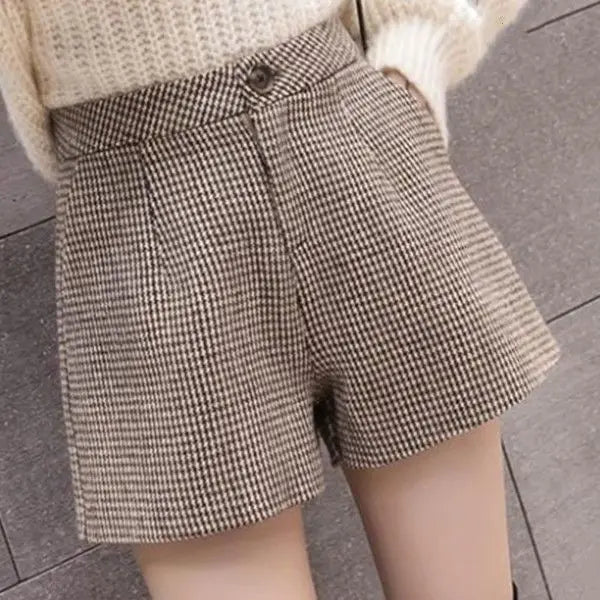 Dark Academia Houndstooth Shorts - Vintage Warm