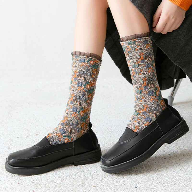 Dark Academia Ethnic Lacework Ruffle Crew Socks