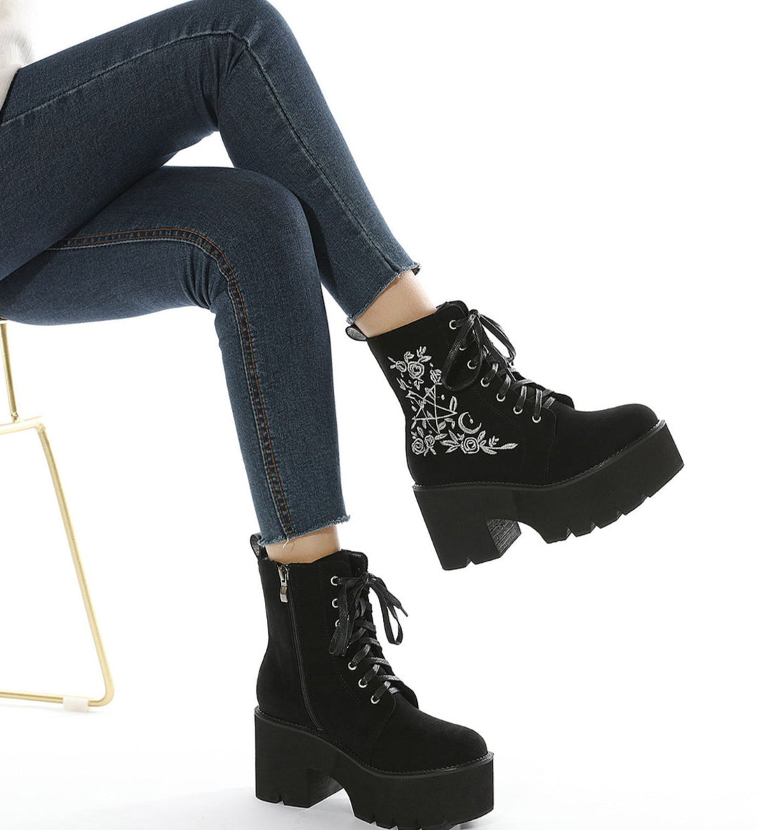Dark Academia Platform Boots - Gothic Lace Up