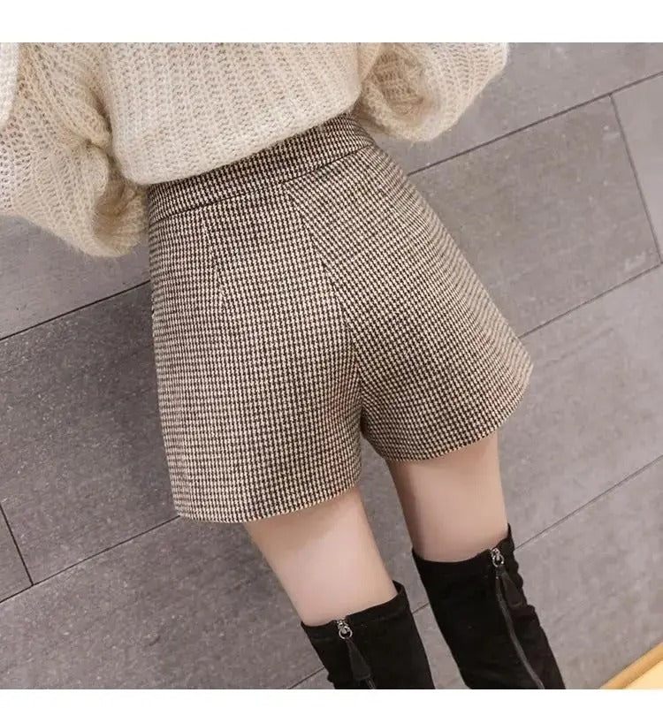 Dark Academia Houndstooth Shorts - Vintage Warm