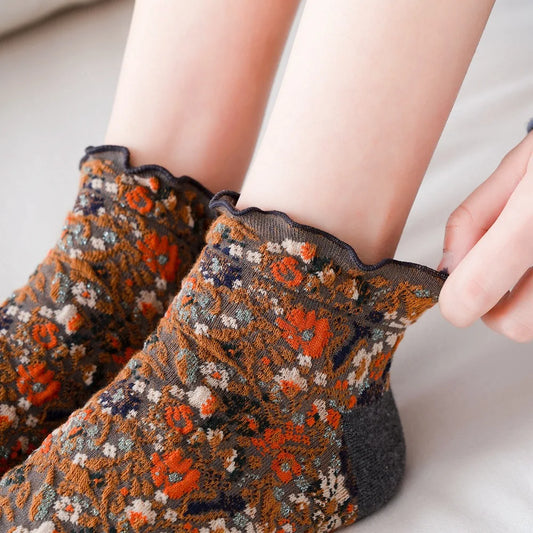 Dark Academia Ruffle Floral Embroidery Ankle Socks