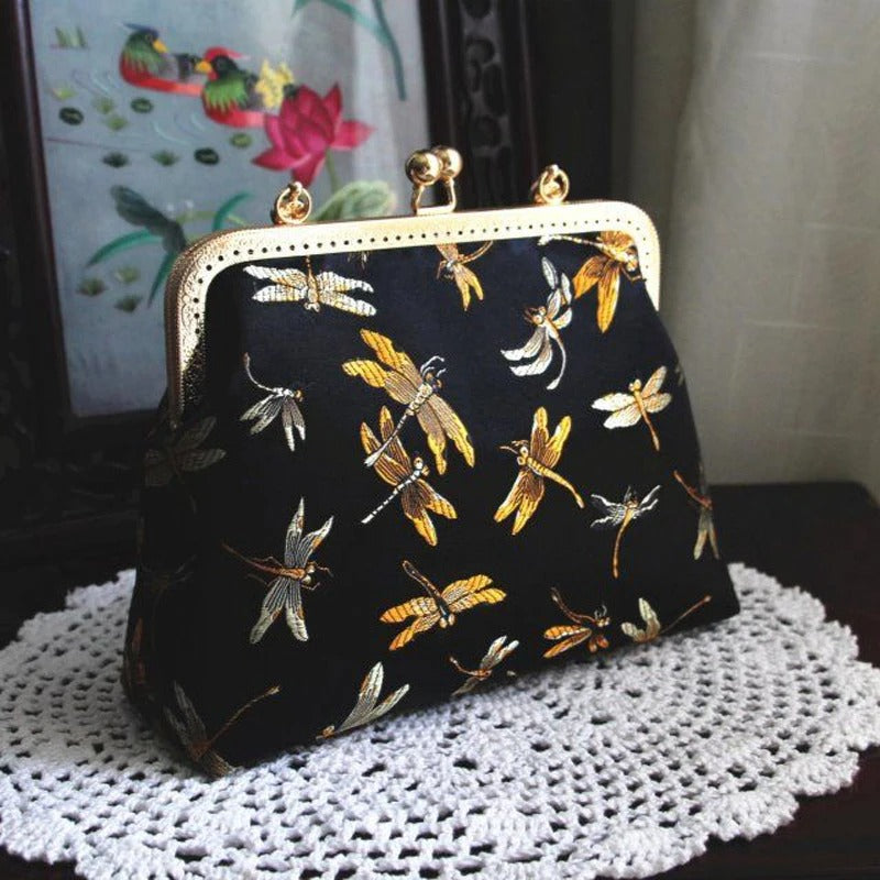 Dark Academia Vintage Shell Fringe Handle Bag