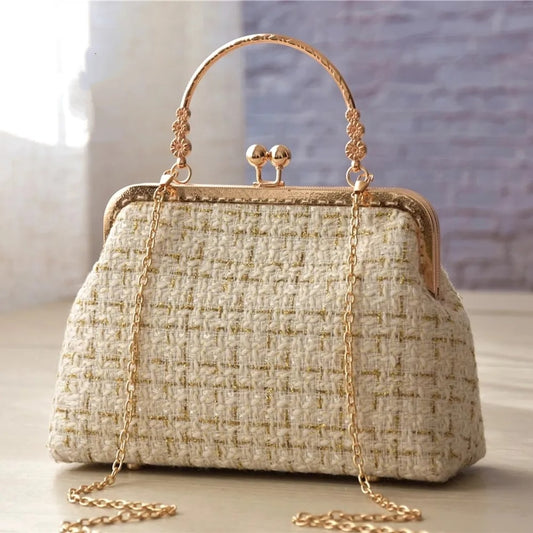 Dark Academia Vintage Shell Fringe Handle Bag